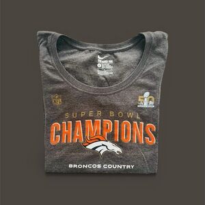 NIKE Women’s Denver Broncos Superbowl 50 Championship Tee | Large | Preowned